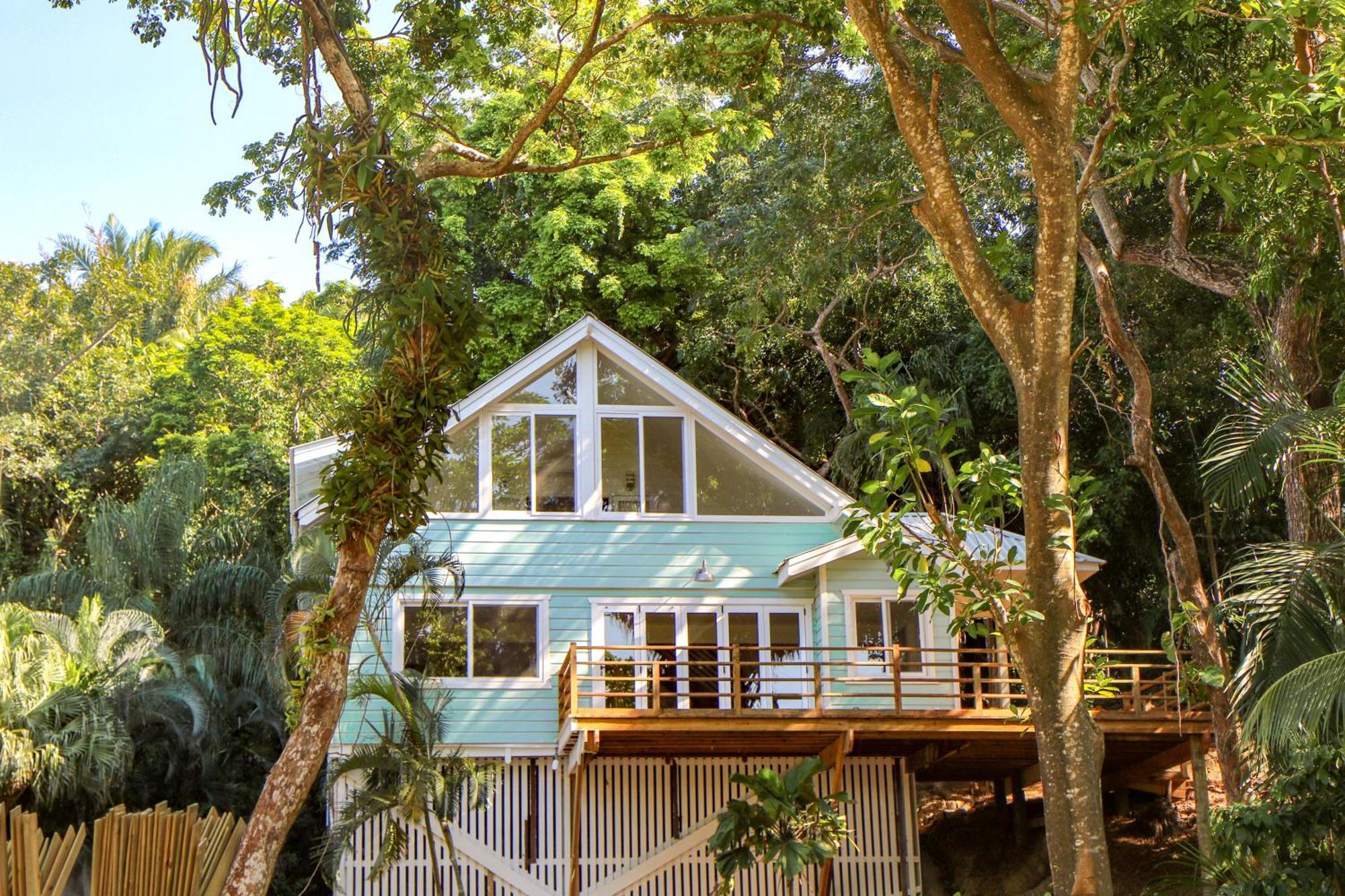 Luna Beach Luxury Boutique Beach Front Resort Jobs Bight Exterior foto