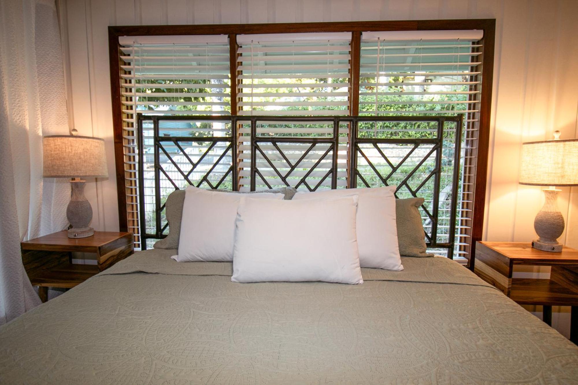 Luna Beach Luxury Boutique Beach Front Resort Jobs Bight Exterior foto